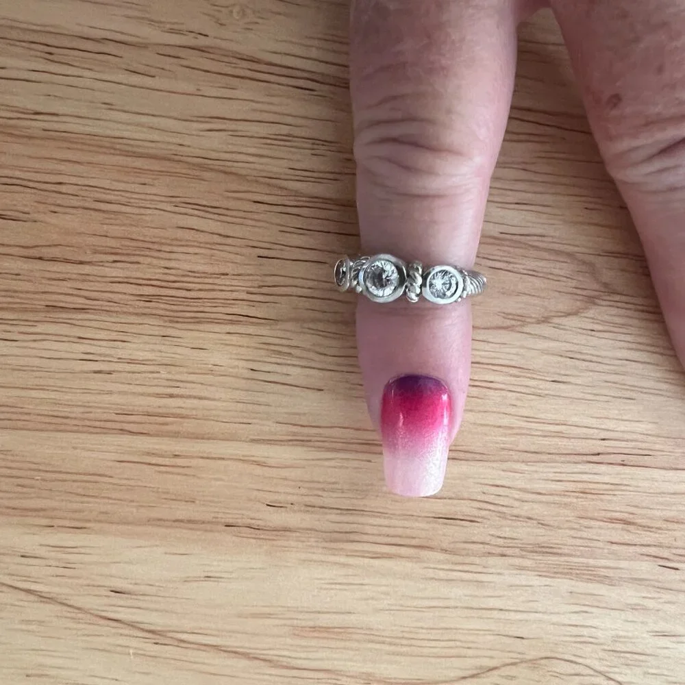 Vintage Judith Ripka Sterling Silver 3 CZ Stone circa late 90's Ring Size 6 - Picture 4 of 10